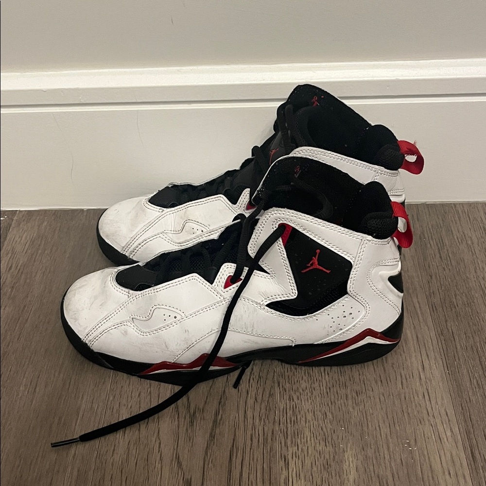Jordan 7 True Flight sneakers. White. Black. Red. US Size 7Y. Pre-owned.